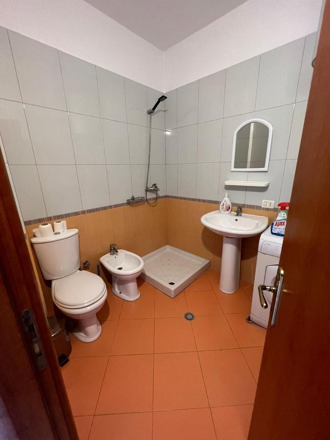 Blue Sky Apartaments Durres Luaran gambar