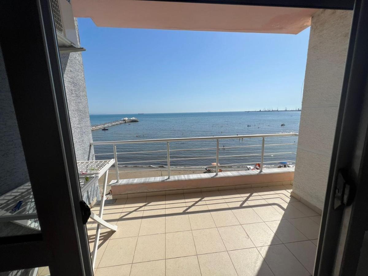 Blue Sky Apartaments Durres Luaran gambar